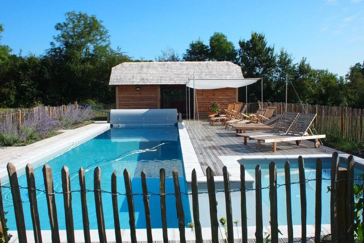 Le Couvent De Neuviale Bed & Breakfast Parisot  Exterior photo
