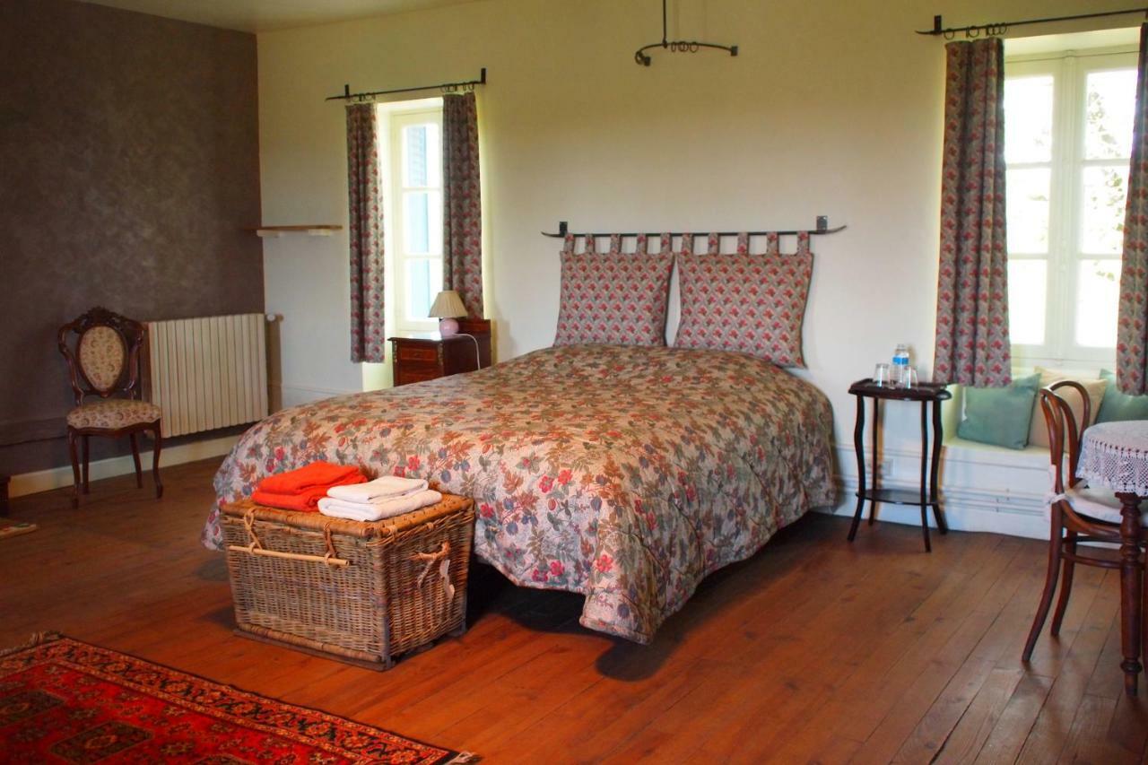 Le Couvent De Neuviale Bed & Breakfast Parisot  Exterior photo